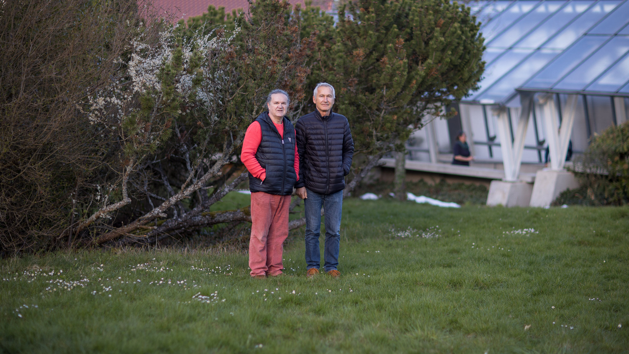 20220409192102 R5D 1565